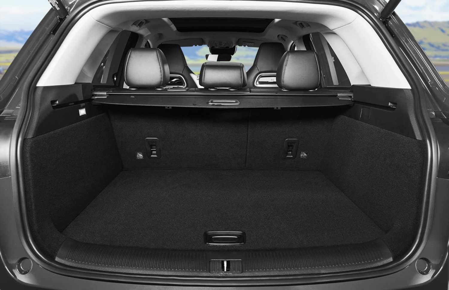 MG EHS. Mieten Sie diesen SUV in Island für eine reibungslose Fahrt auf der Ringstraße und in den Stadtstraßen, mit unbegrenzter Kilometerzahl und Vorderradantrieb für unterschiedliche Geländearten.